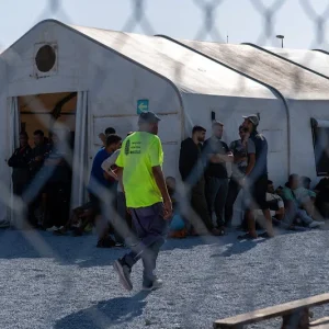 Spain to investigate allegations of migrant beatings by soldiers in Ceuta