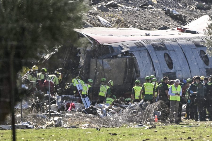Spain train collision kills 31, injures 80: regional govt