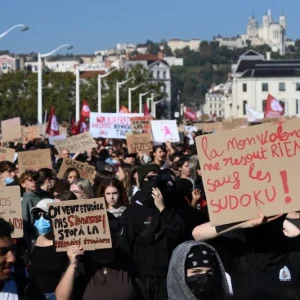 'Afraid for my future': Tens of thousands demand better education in France