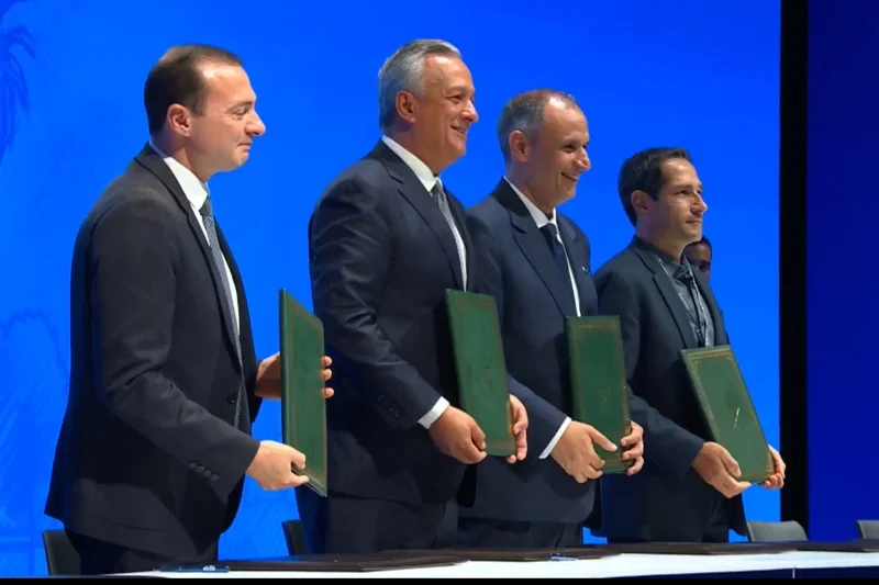 Morocco signs aerospace and defense agreements on first day of Marrakech Air Show